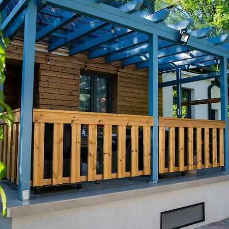 Apartment Kikapcsol-lak *